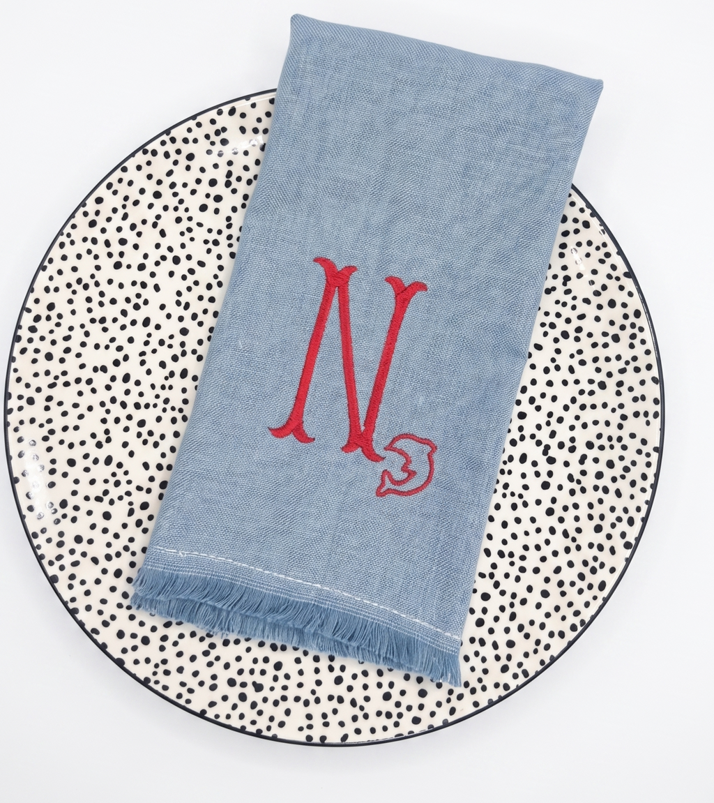 Personalized Embroidered Linen Napkins – Monogram & Custom Name
