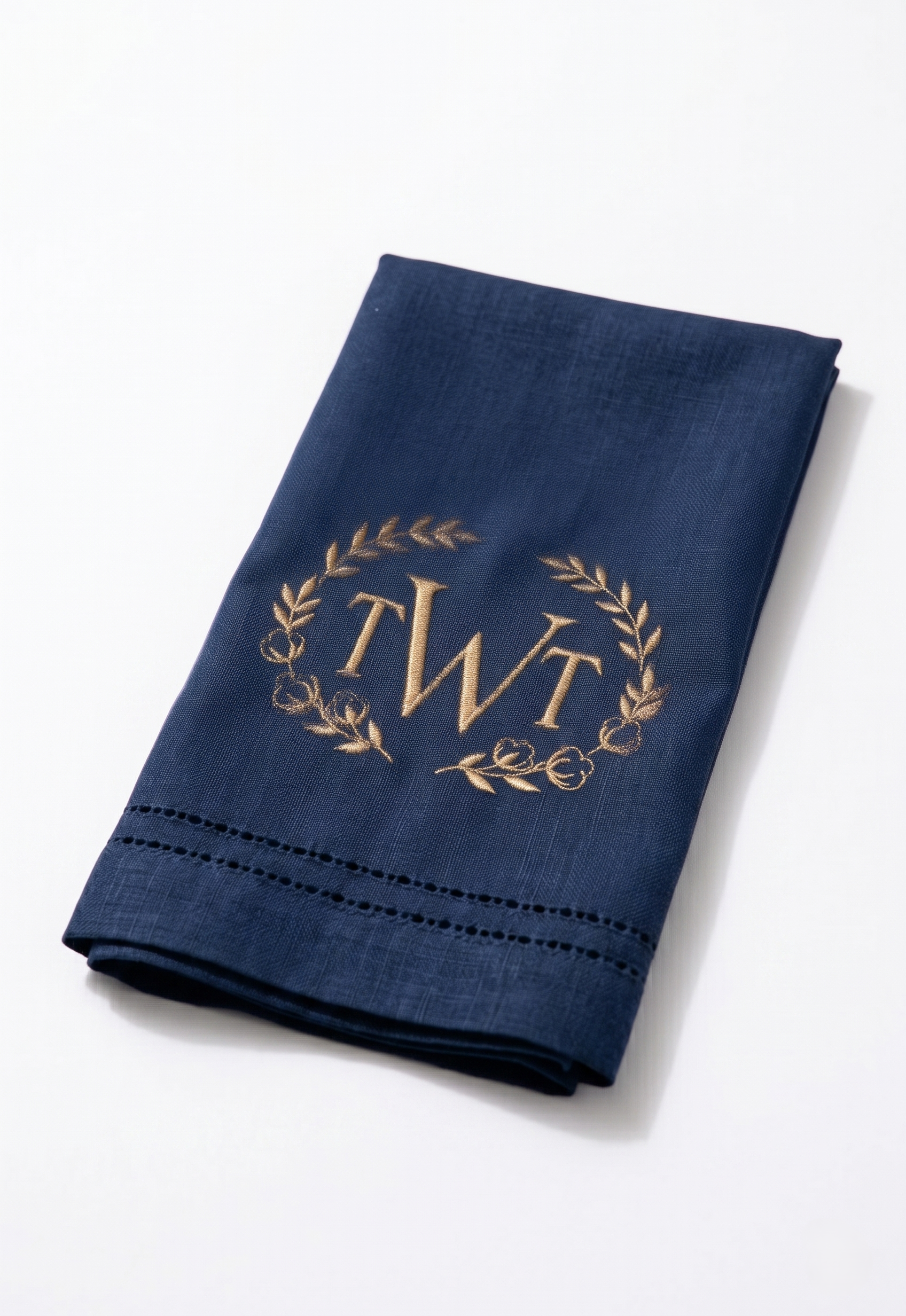 Country Style Monogrammed Linen Napkins | Custom Embroidered 18x18 Napkins